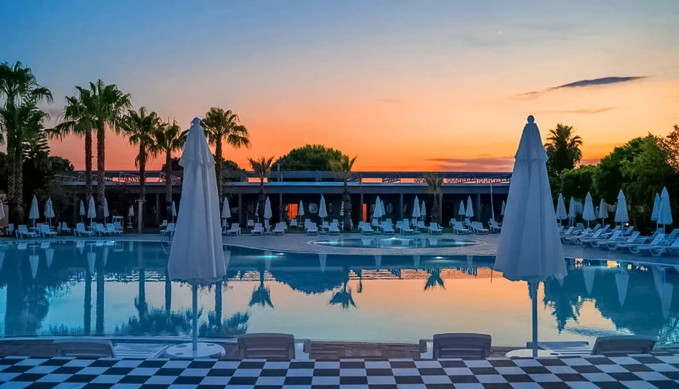 هتل آمون بلک آنتالیا